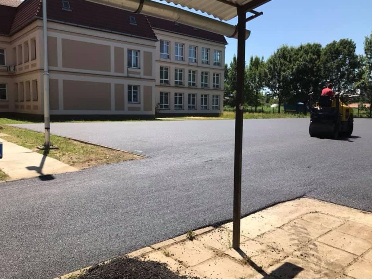 Aszfaltozás referencia